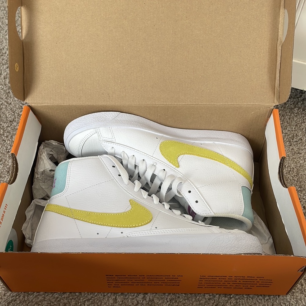 nike blazer mid '77